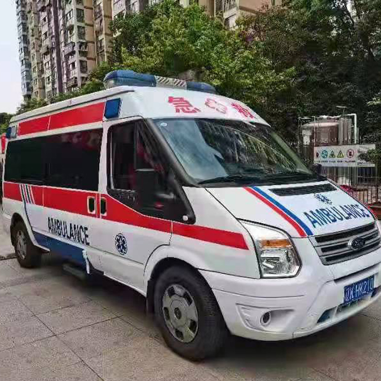 越秀长途救护车护送病人返乡